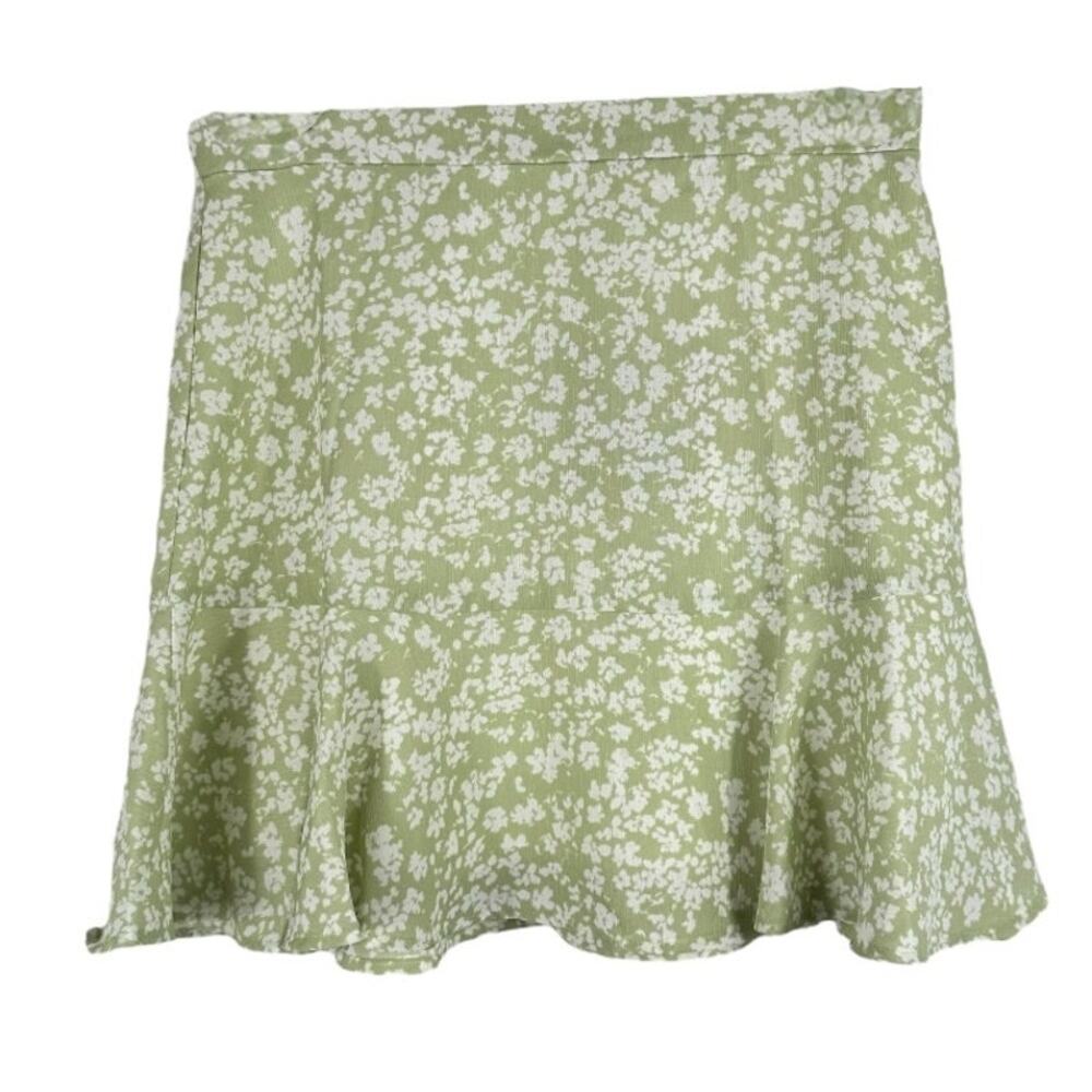 LE Lis Green With White floral Design Skirt Small